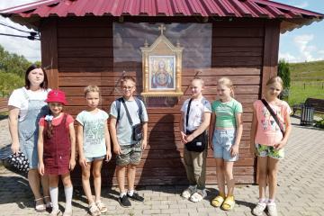 Второй день лагеря "Свой край знай, люби, изучай!" на святом источнике.