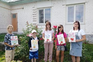 «Цветочная поляна» нетрадиционная техника рисования пакетом.