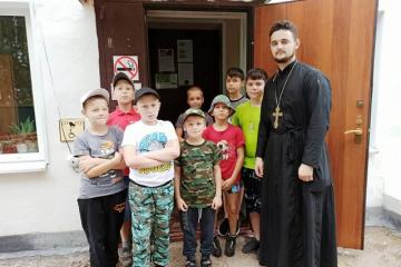 Празднование в честь Казанской иконы Божией Матери.