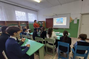 Просмотр видео «Культура и искусство Киевской Руси».